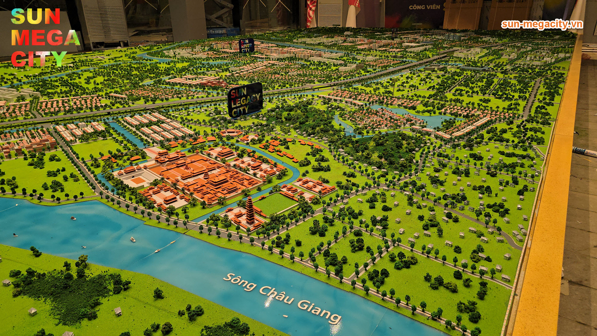 Sông Châu và núi Đọi bao bọc Sun Legacy City